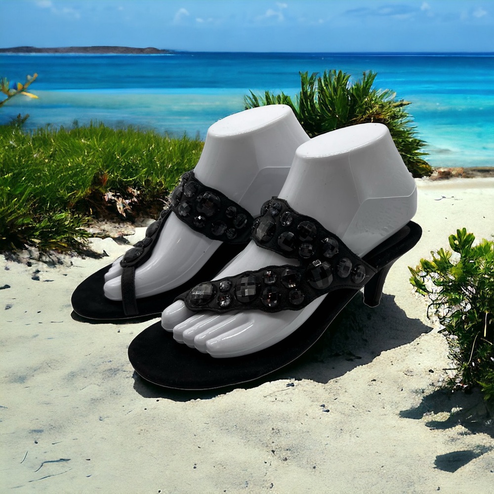 New York Transit Kitten Heel Thong Sandal with Black Bling, Size 7
